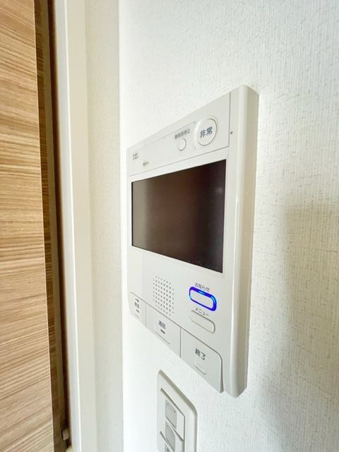 セキュリティ　モニター付きインターホン☆