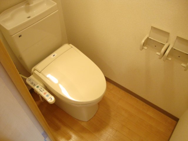 トイレ　シャワー付トイレ（イメージ）