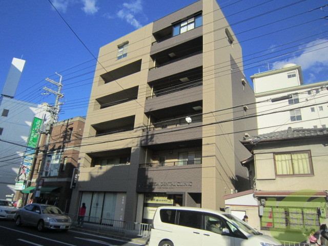 建物外観　豊中市北桜塚「クロツヴィア桜塚」