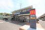 飲食店　マクドナルド　１６号木更津店（飲食店）まで550m