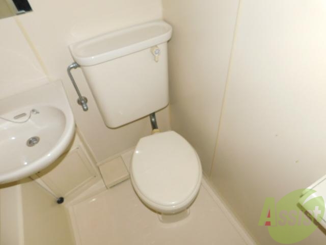 トイレ　シンプルなトイレです