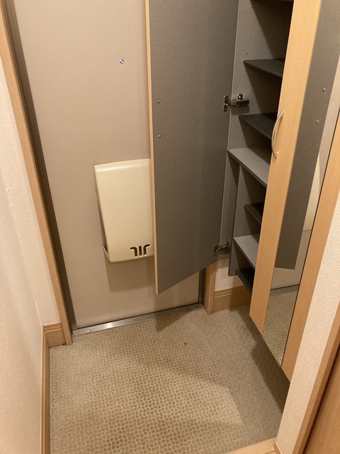 玄関　Ａ棟参考