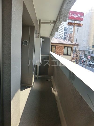バルコニー