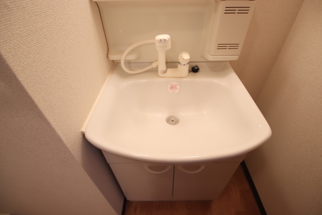洗面設備　※別室の参考写真の為、現況優先です。