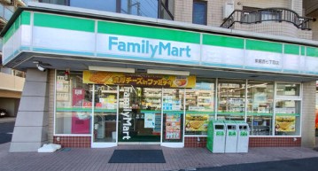 コンビニ　ファミリーマート東葛西七丁目店（コンビニ）まで173m