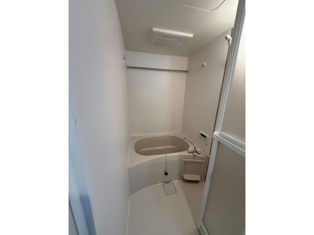 バス・シャワールーム　※別部屋写真
