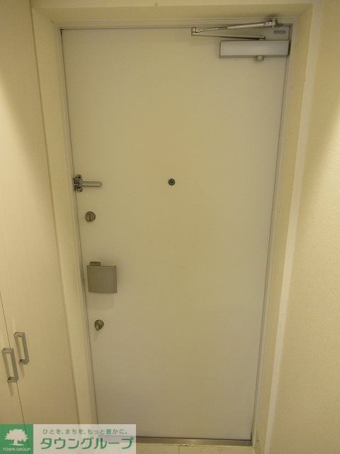 玄関　※参考写真