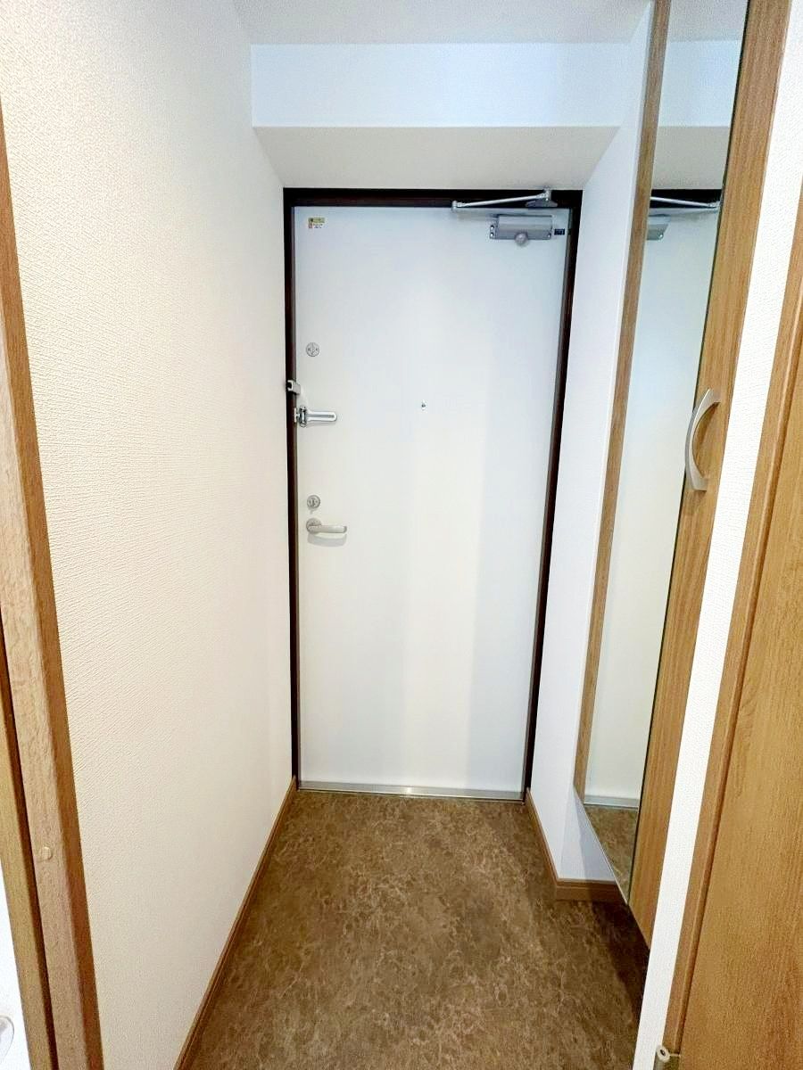 玄関　弊社は都内全域の物件をご紹介可能です！