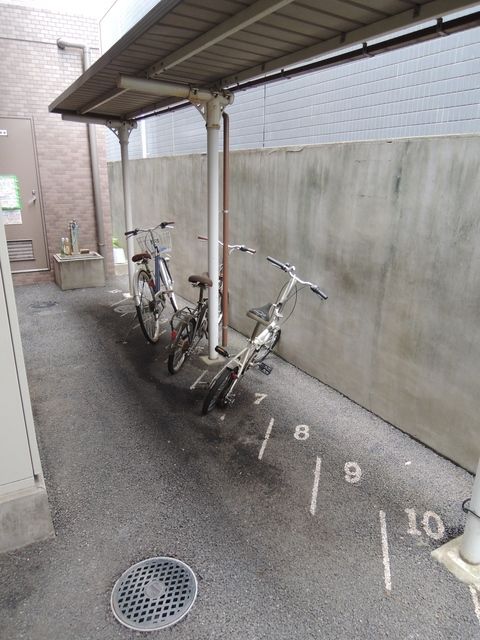 駐車場　駐輪場