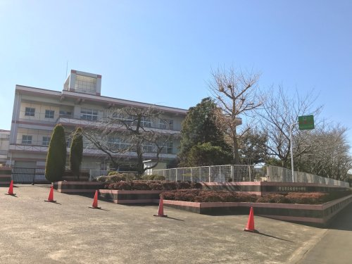 小学校　守谷市立松前台小学校（小学校）まで292m