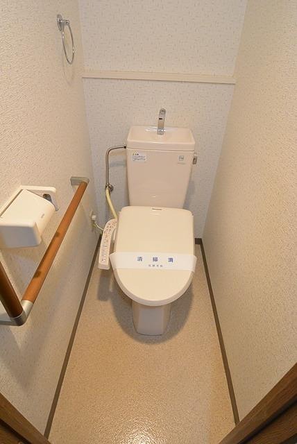 トイレ　参考画像