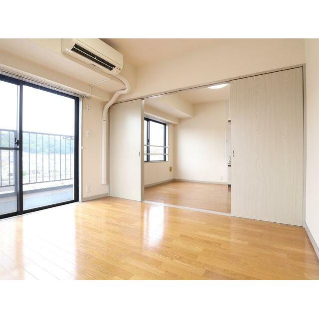 居室・リビング　居室