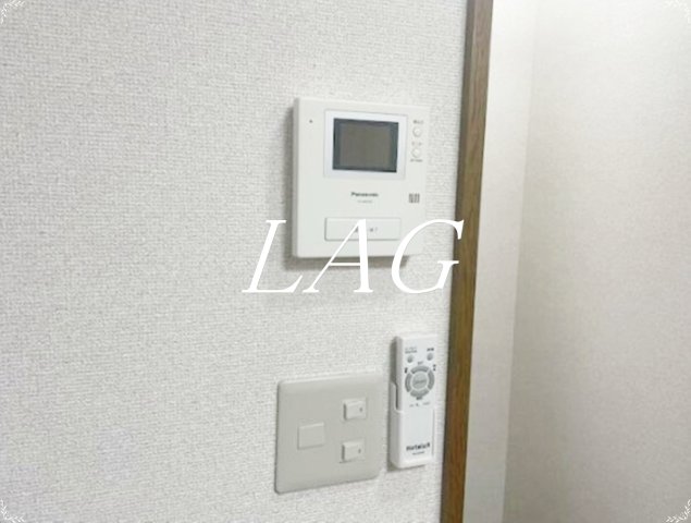 セキュリティ　モニター付きインターホンになります。