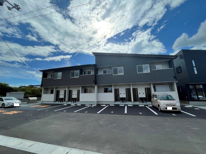 建物外観　Nスタイルホームにお任せ下さい♪