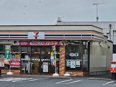 コンビニ　セブンイレブン木更津駅東口店（コンビニ）まで433m