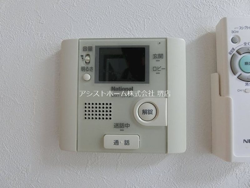 セキュリティ　TVモニターで来客確認