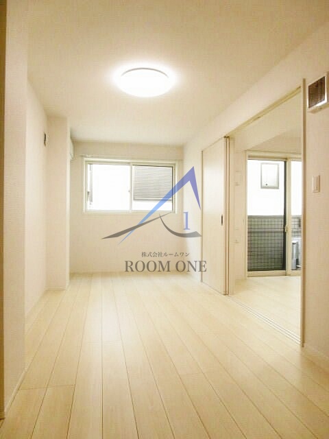 居室・リビング　洋室のお部屋です。