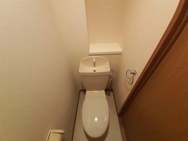 トイレ　別部屋イメージ画像