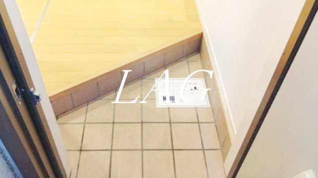 玄関　玄関です。