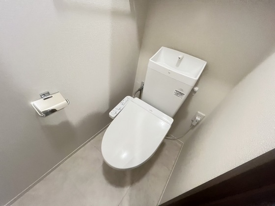 トイレ　※別部屋の写真です