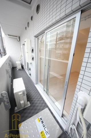 バルコニー　ファーストステージ梅田WEST
