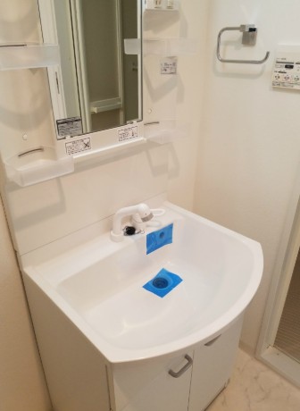 洗面設備　別部屋イメージ画像になります