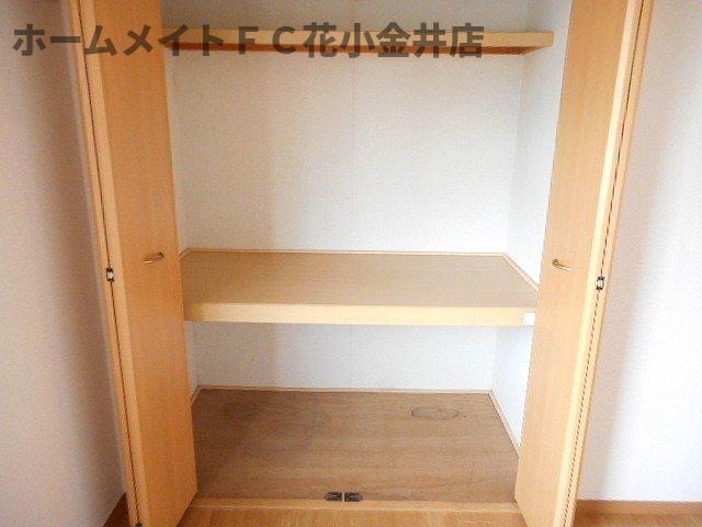 収納　たっぷりとした収納スペースです