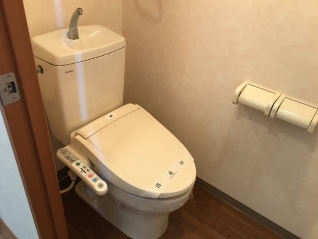 トイレ　シャワー付トイレ