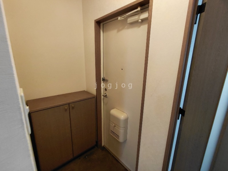 玄関　ゆったりとした玄関です。