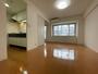 居室・リビング　広くてキレイなお部屋が広がっていて、充実した生活が送れそう。