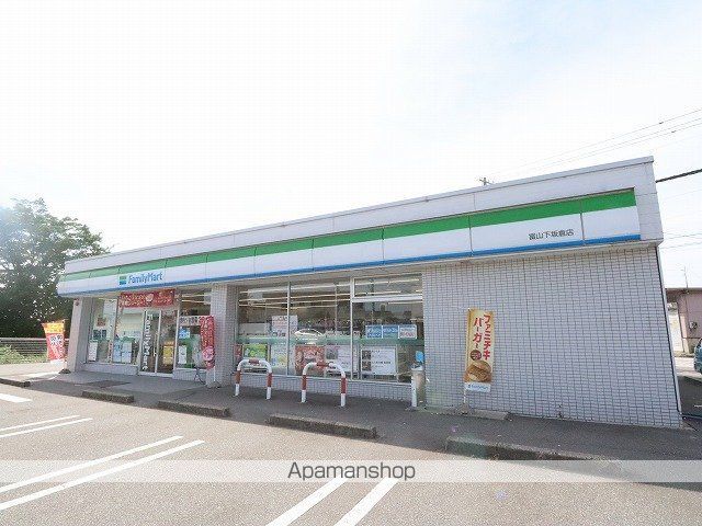 コンビニ　ファミリーマート（コンビニ）まで349m