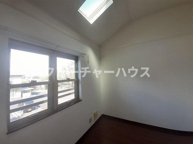 その他部屋・スペース　明るい色調の室内です
