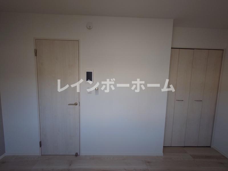 その他部屋・スペース　使い勝手のいい寝室です
