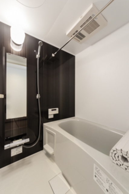 バス・シャワールーム　※写真は同タイプ住戸です。