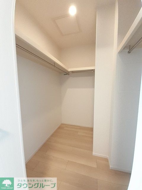 収納　ウォークインクローゼット