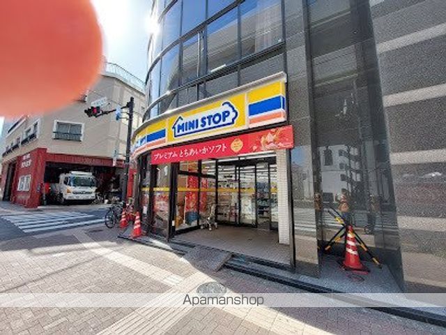 コンビニ　ミニストップ 板橋中丸店（コンビニ）まで400m