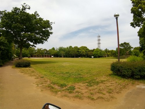 公園　屋敷近隣公園（公園）まで619m