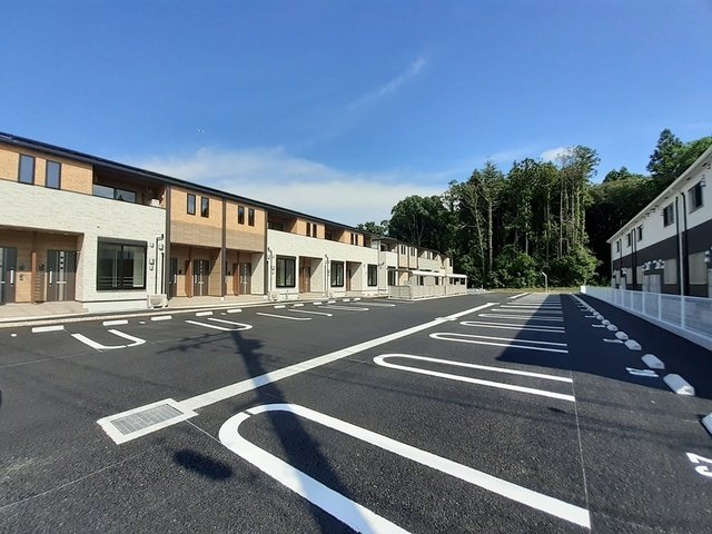駐車場　駐車場完備です