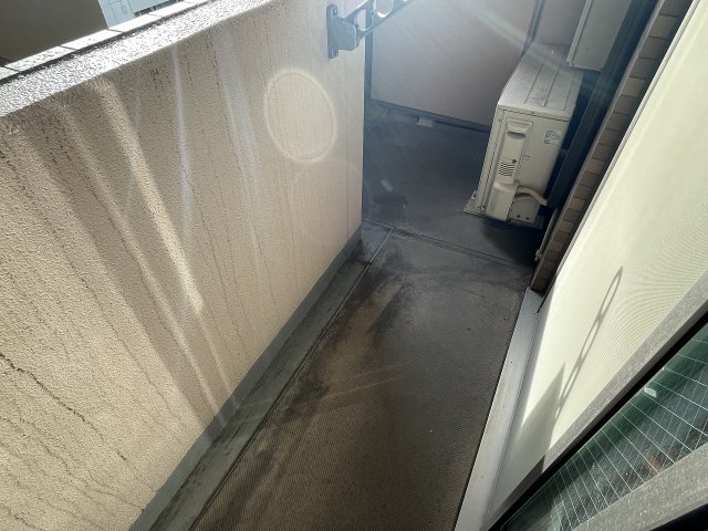 バルコニー　バルコニーがあります