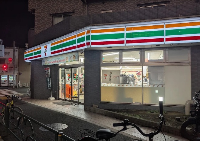 コンビニ　セブンイレブン江東南砂1丁目店（コンビニ）まで442m