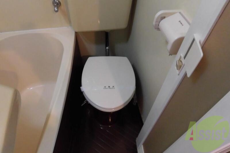 トイレ　シンプルなトイレです