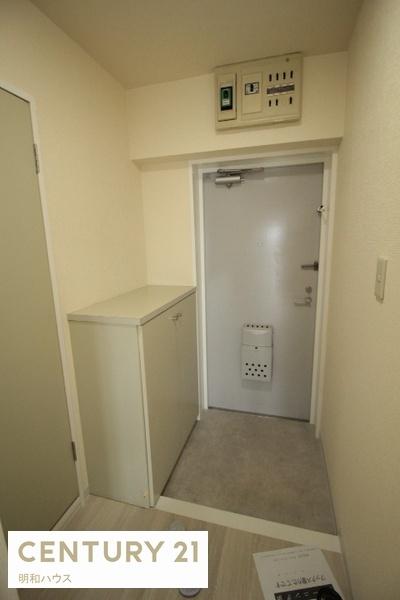 玄関　玄関にはシューズボックスもございます♪