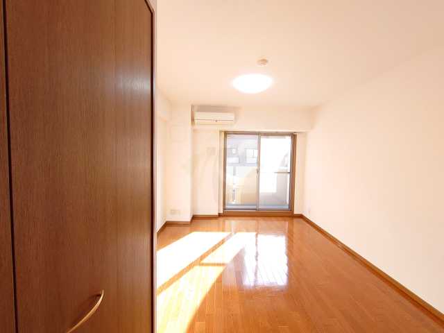 居室・リビング　別部屋参考写真