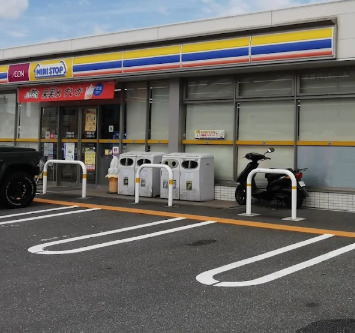 コンビニ　ミニストップ 名古屋新川店（コンビニ）まで598m