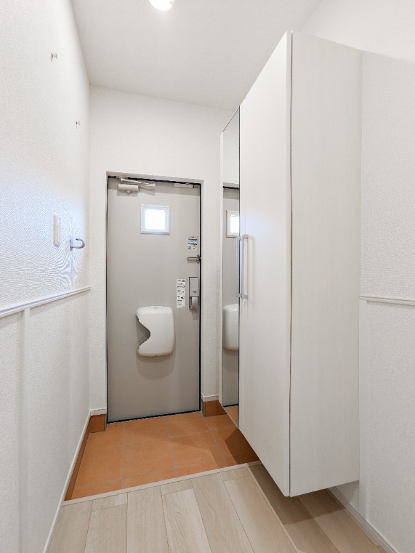 玄関　図面と現状に相違がある場合には現状を優先