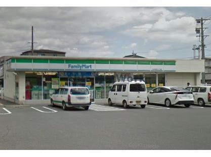 コンビニ　ファミリーマート刈谷原崎町七丁目店（コンビニ）まで394m
