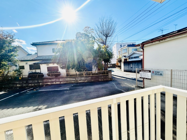 眺望　同一建物内１０２号室内装写真転載