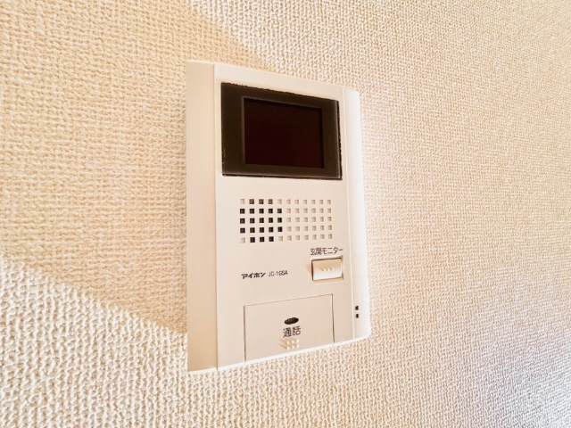セキュリティ　同一建物内１０２号室内装写真転載