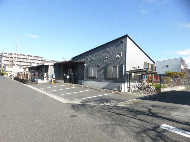 幼稚園・保育園　吉川つばさ保育園（幼稚園・保育園）まで390m