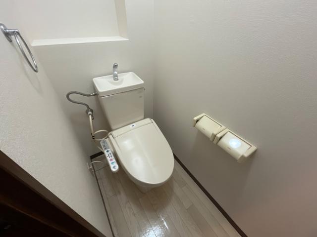 トイレ　シャワー付トイレ